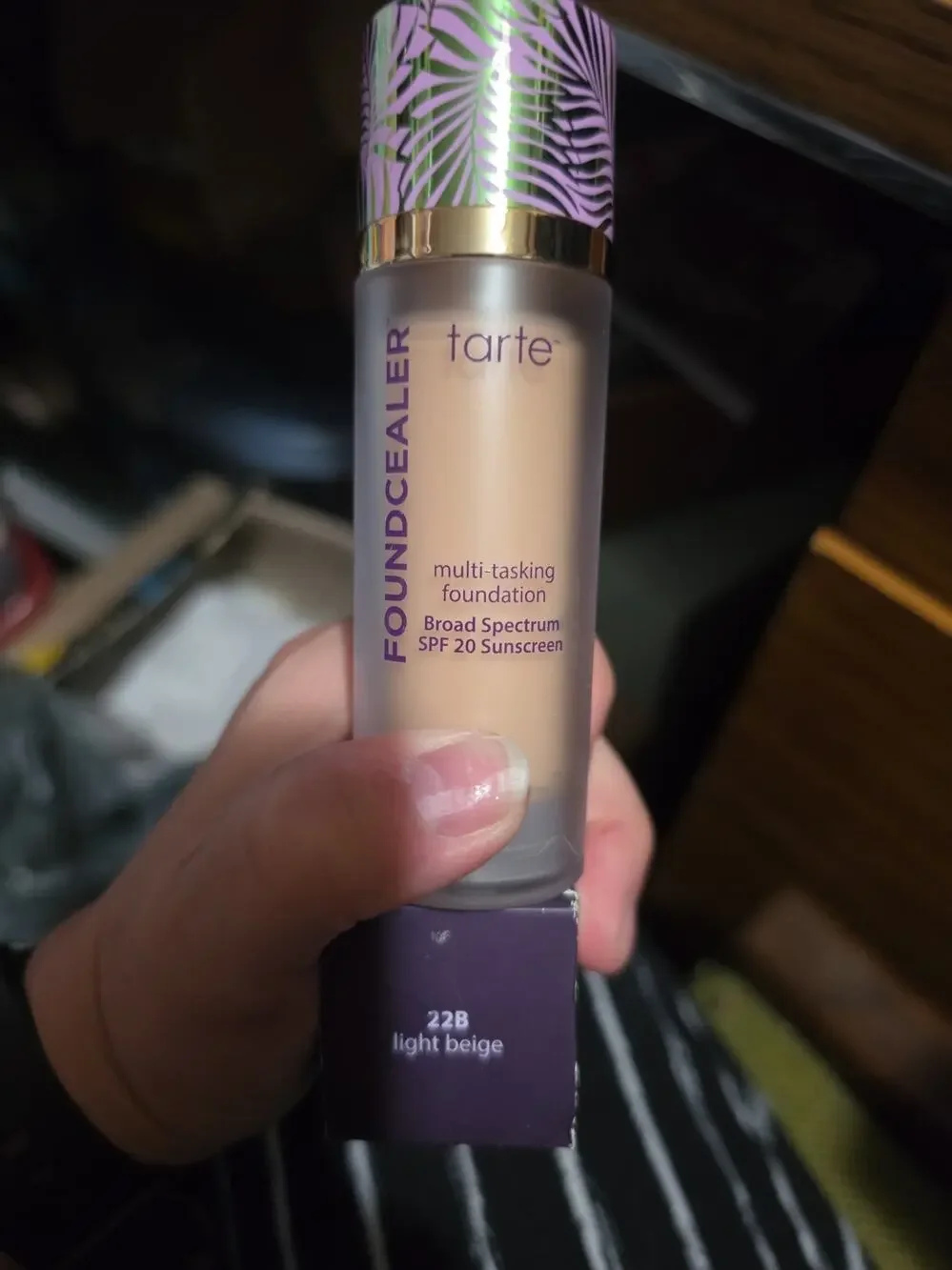 Tarte Foundcealer Multi-Tasking Foundation Light Beige 22B Broad Spectrum SPF20